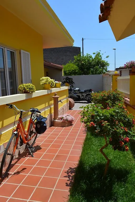 B&B Terre Del Sinis Càbras 0*,  Olaszország